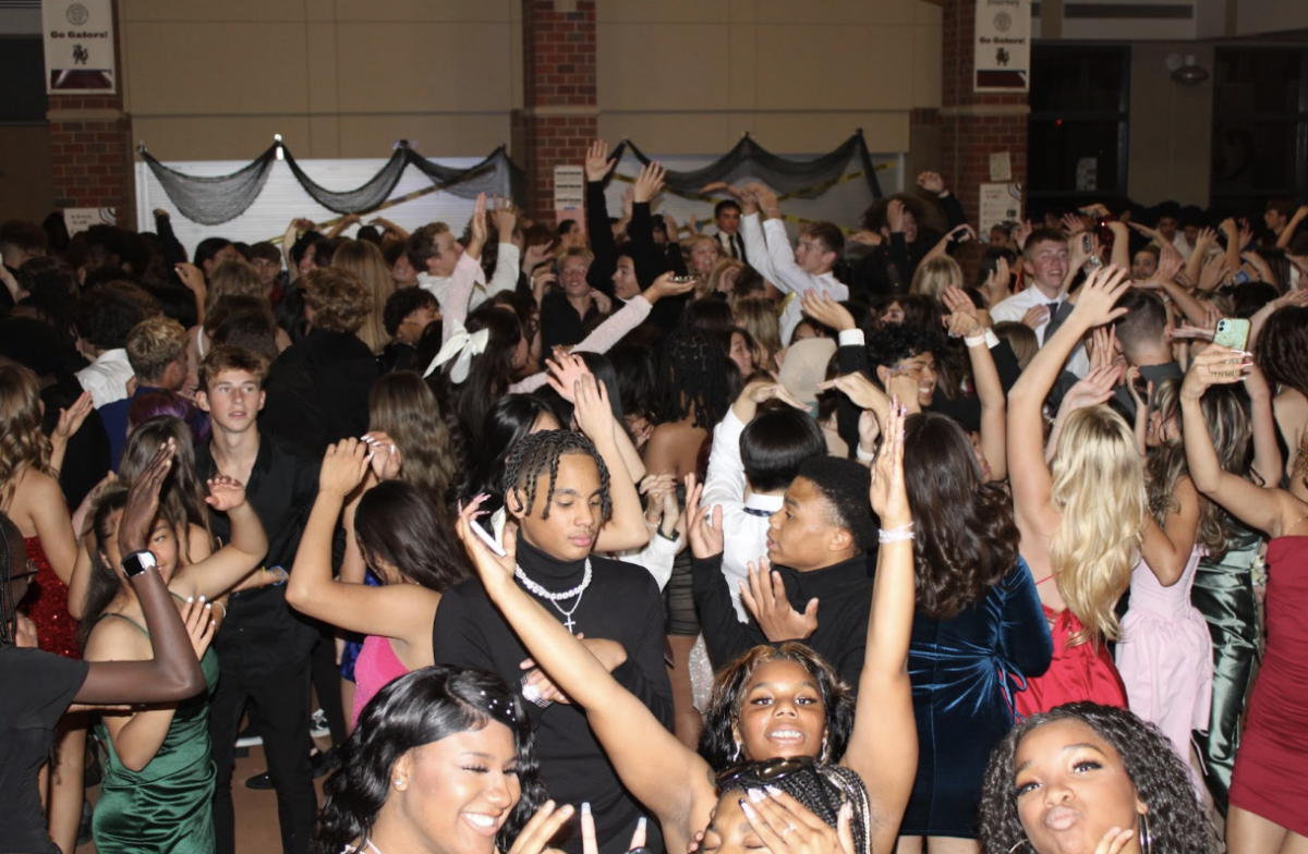 Haunted+Homecoming+Has+Amazing+Turnout