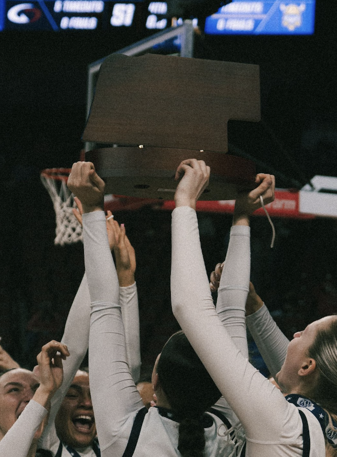 Gators raise the Class A trophy as joy erupts in a moment years in the making 